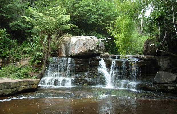 Siem Reap Trekking to Hoian -Hue Vietnam 17 Days